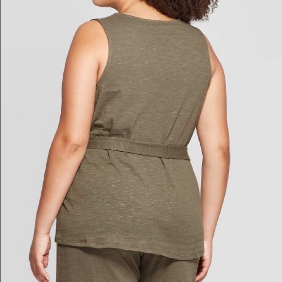 NWT- Ava & Viv Plus Size Belted Knit Tank - Picture 2 of 2